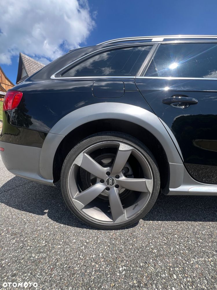 Audi A4 Allroad 2.0 TDI Quattro - 9