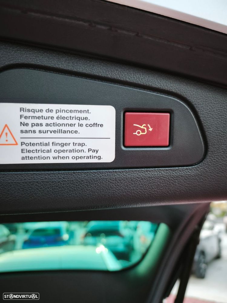 Peugeot 508 RXH 2.0 HDi Hybrid4 2-Tronic - 32