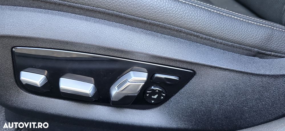 BMW Seria 5 530d xDrive AT - 13