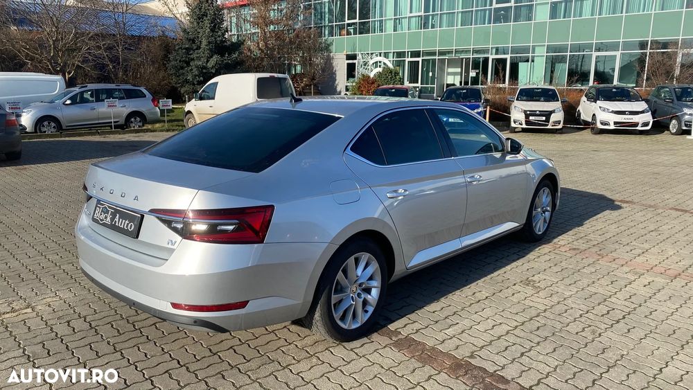 Skoda Superb 1.4 TSI PHEV Ambition - 4