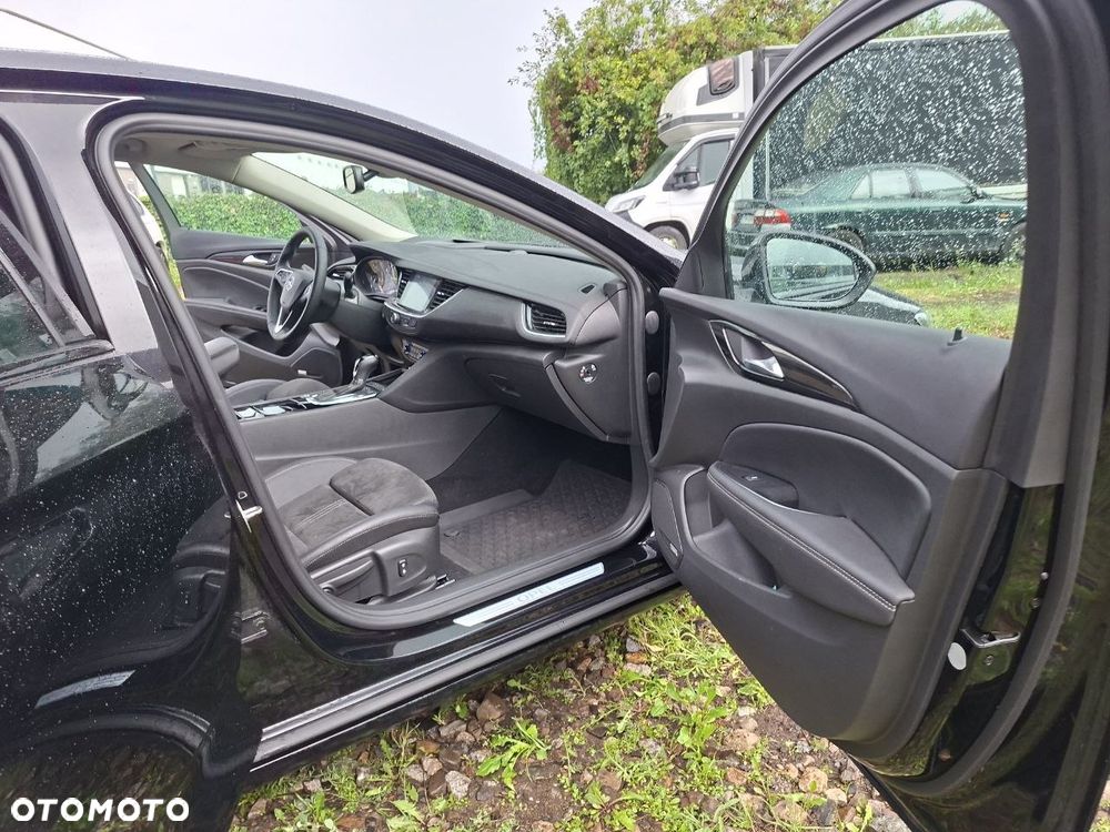 Opel Insignia 2.0 CDTI 4x4 Exclusive S&S - 6