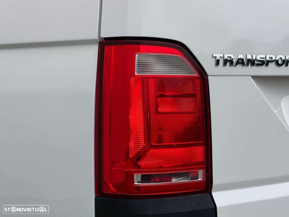 VW TRANSPORTER 2.0 TDI / 3 LUGARES / IVA DEDUTIVEL - 2
