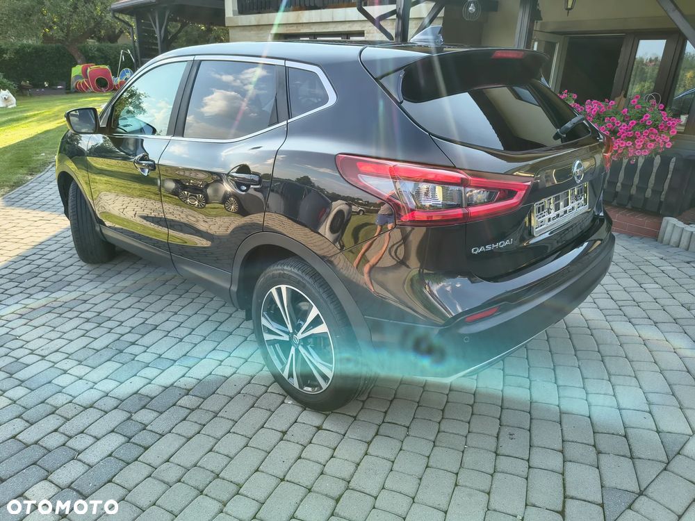 Nissan Qashqai 1.3 DIG-T DCT N-CONNECTA - 29