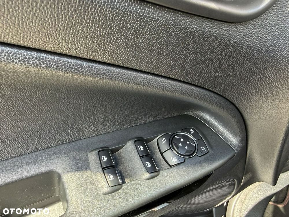 Ford EcoSport 1.0 EcoBoost ST-LINE - 39