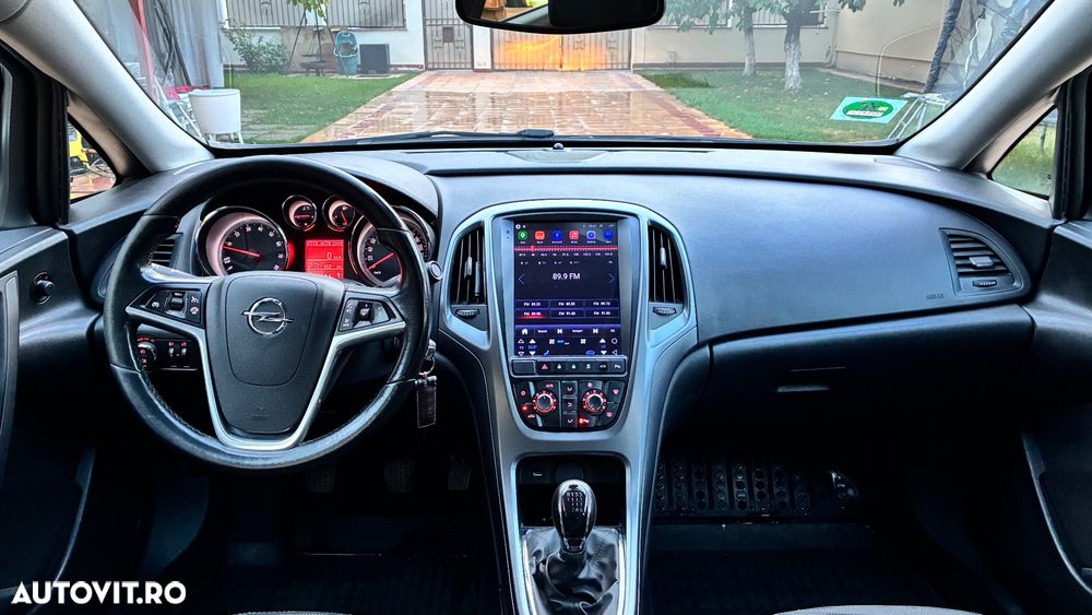 Opel Astra 1.4 Turbo ECOTEC Start/Stop Cosmo - 11