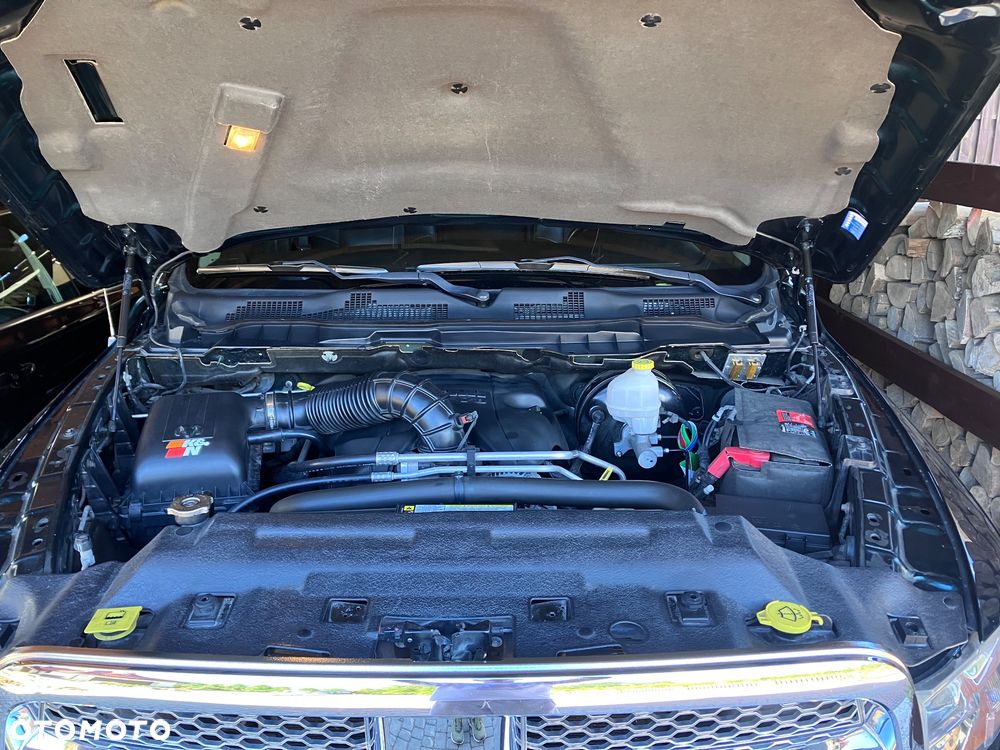 Dodge RAM 5.7 4x4 - 16