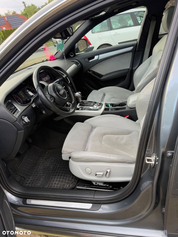 Audi A4 Allroad - 2
