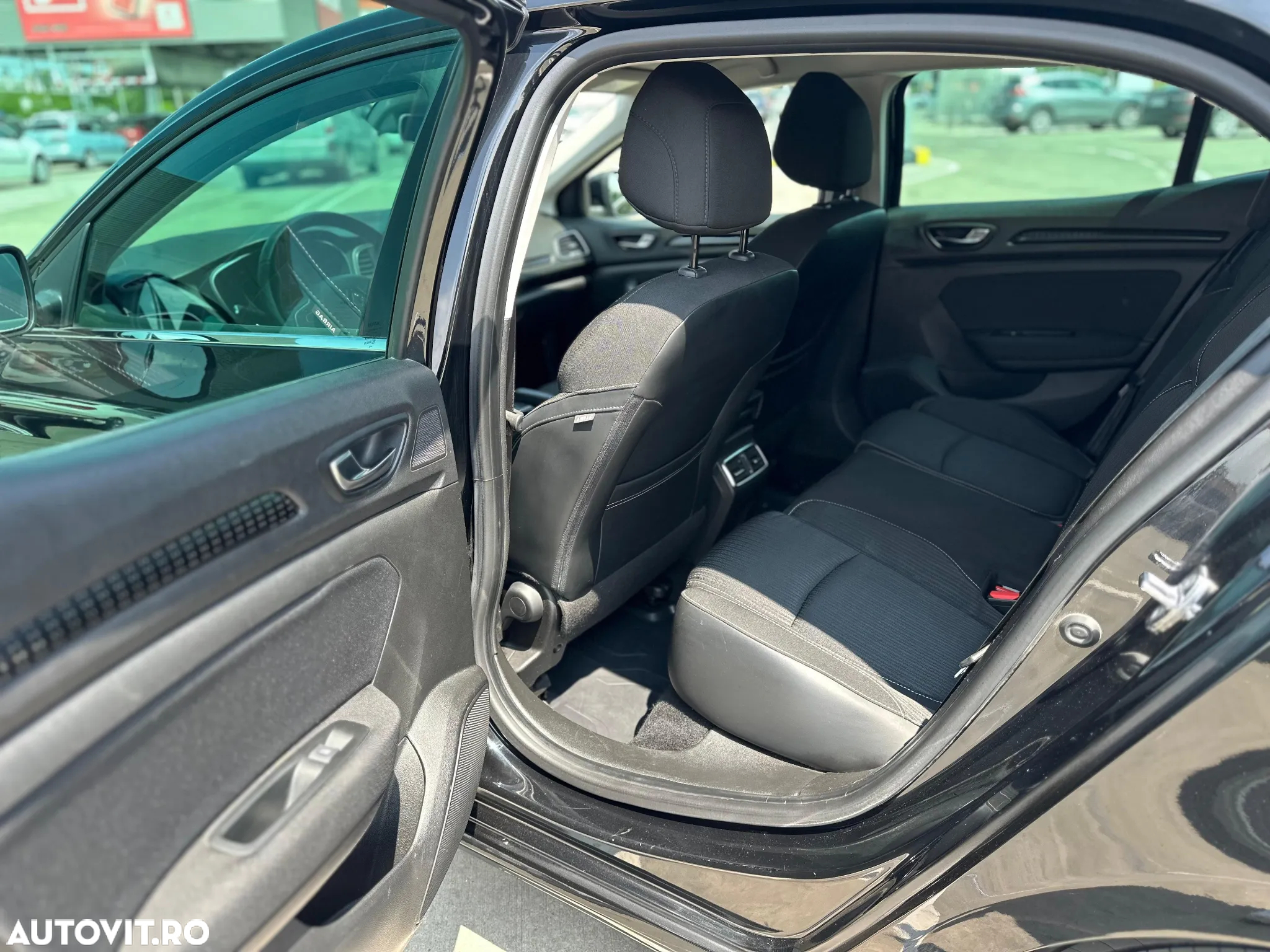 Renault Megane ENERGY dCi 110 EDC BUSINESS - 8