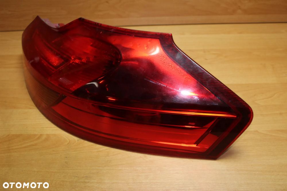 LAMPA PRAWY TYŁ TYLNA PRAWA OPEL INSIGNIA KOMBI EUROPA 13226857 - 9