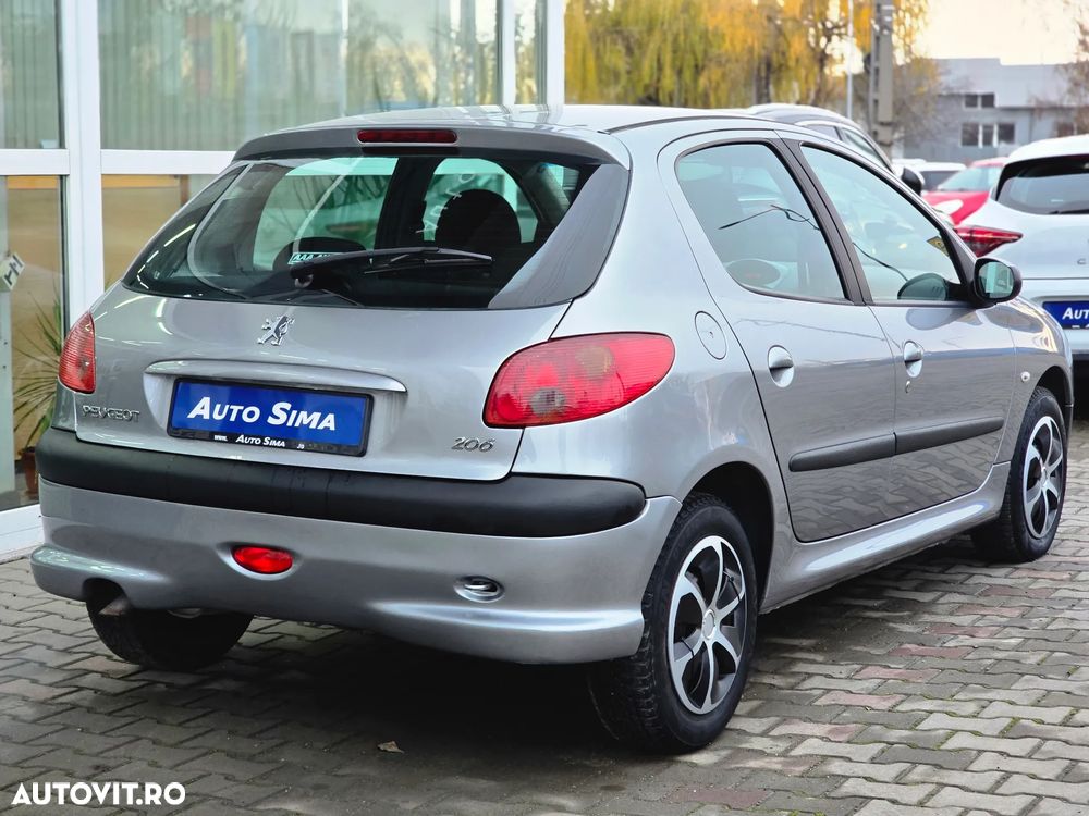 Peugeot 206 - 7