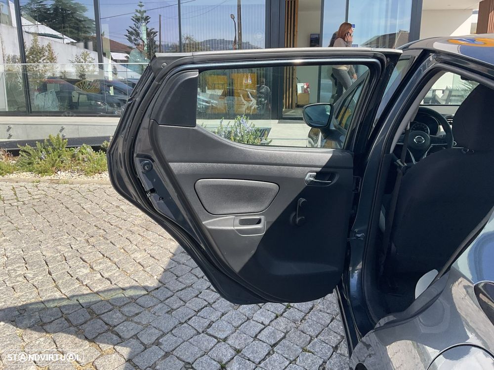 Nissan Micra 1.0 IG-T Tekna - 37