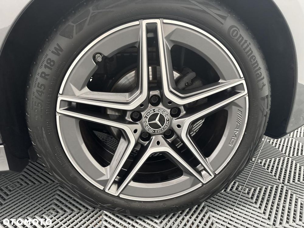 Mercedes-Benz Klasa A 180 AMG Line 7G-DCT - 10