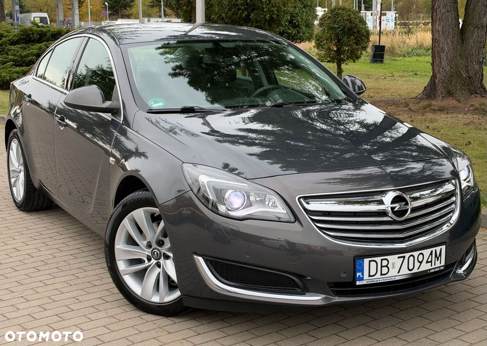Opel Insignia 1.6 T Cosmo S&S - 26