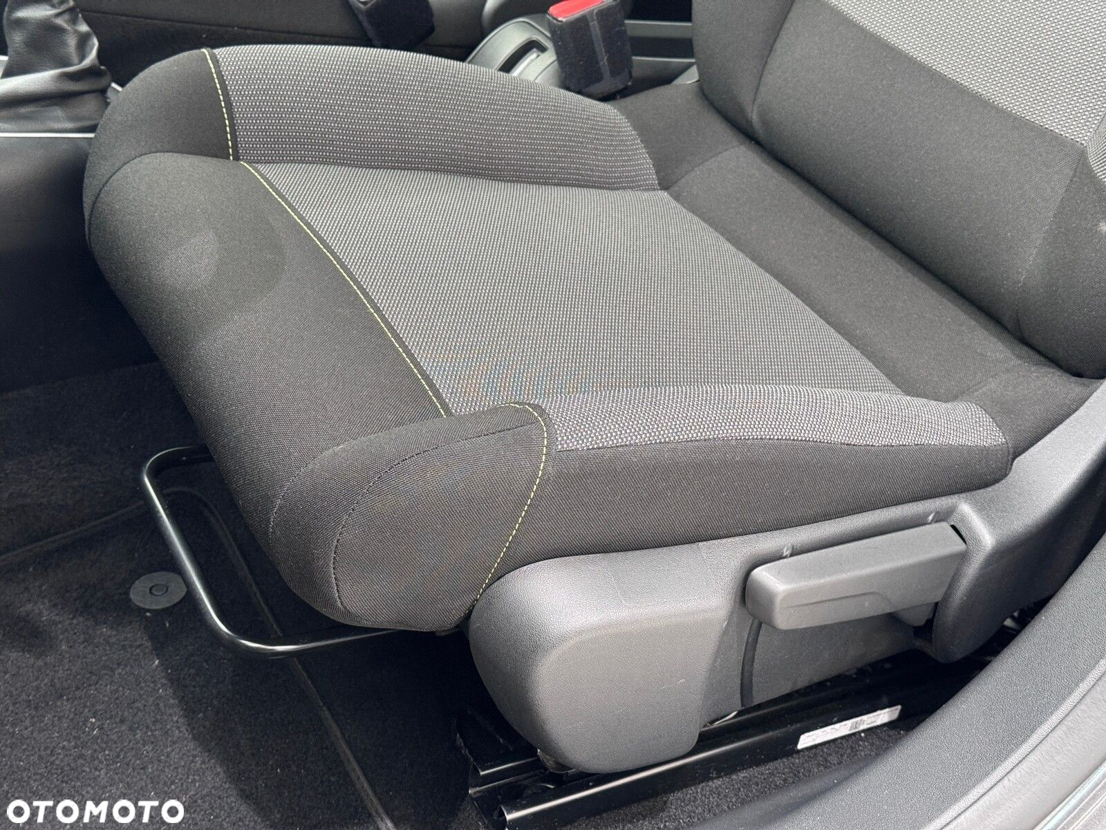 Citroën C3 1.2 PureTech Shine S&S - 11