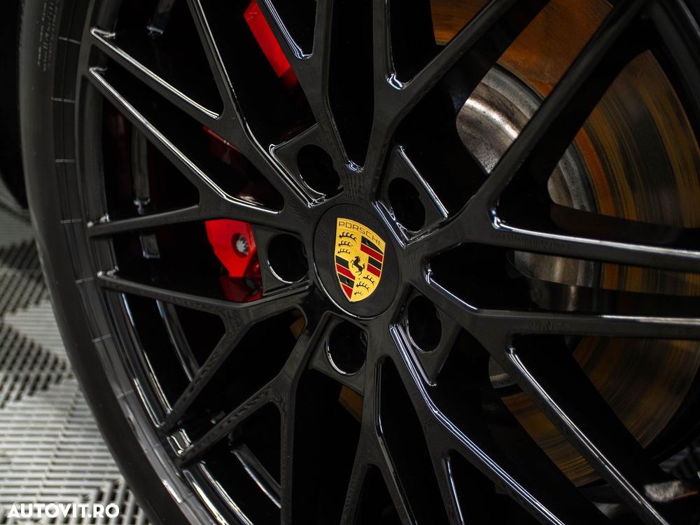 Porsche Cayenne S - 13