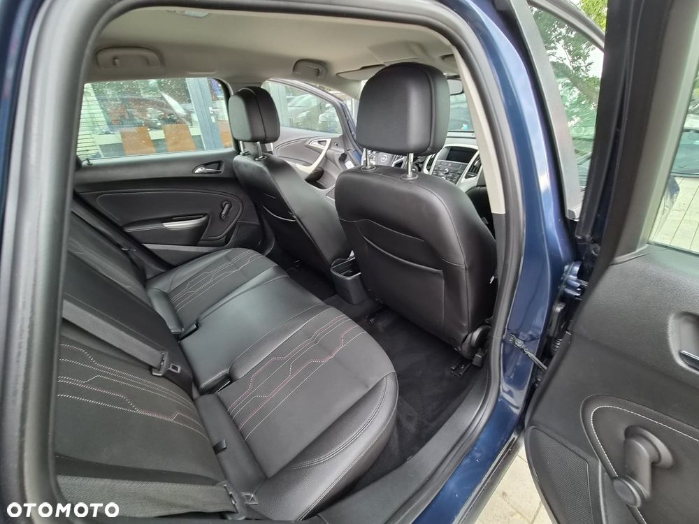 Opel Astra 1.4 Turbo Active - 25