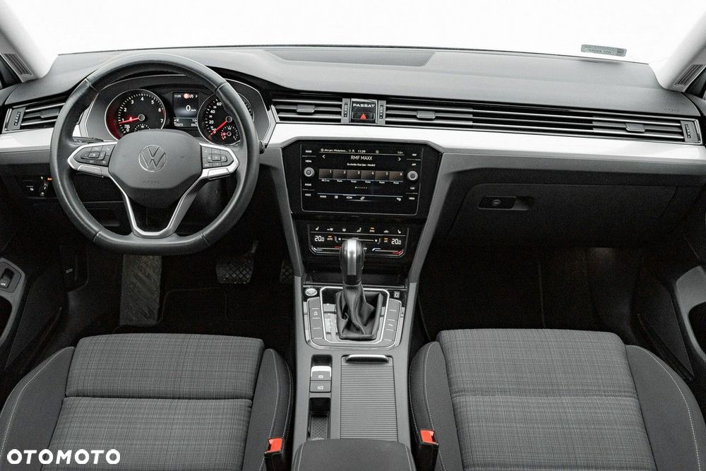 Volkswagen Passat 2.0 TSI Business DSG - 16