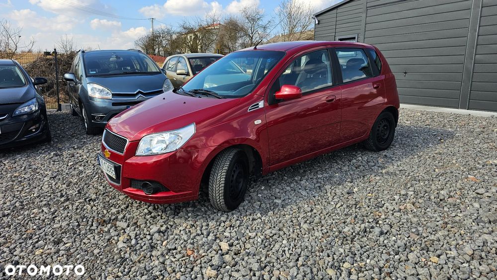 Chevrolet Aveo 1.2 Premium - 10