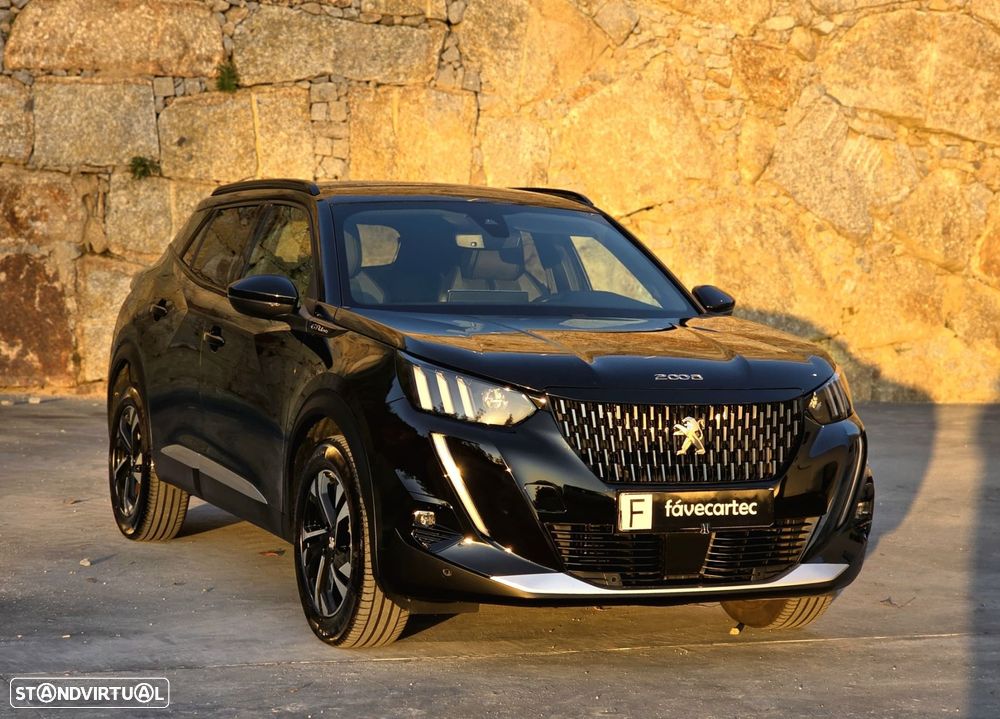 Peugeot 2008 1.2 PureTech GT - 8