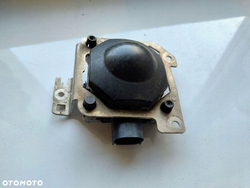 radar moduł sensor audi a4 b9 8w 8w0 8w0907561j - 1