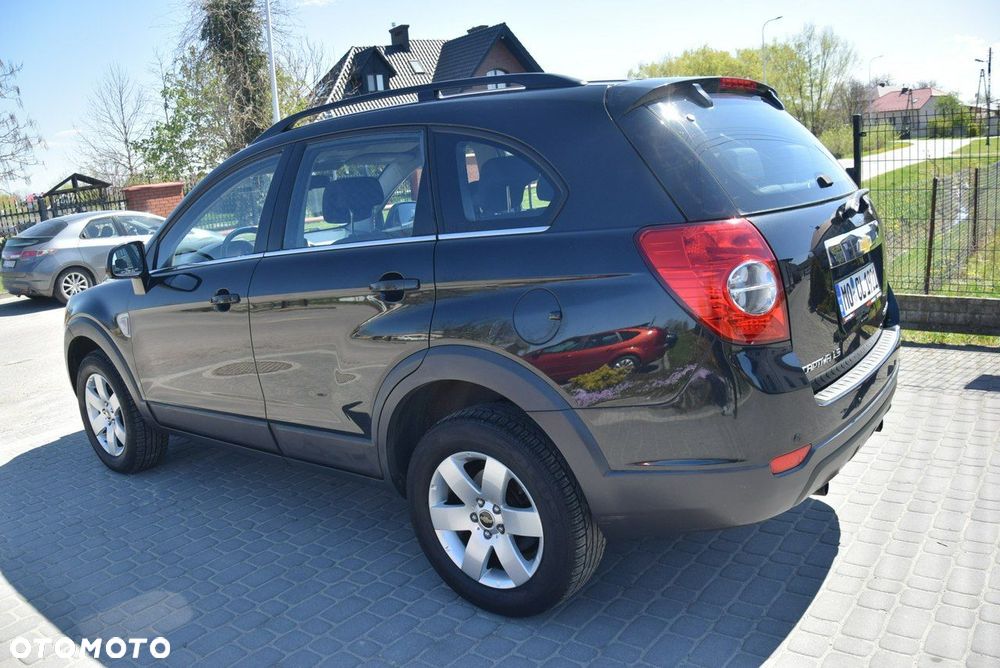 Chevrolet Captiva - 19