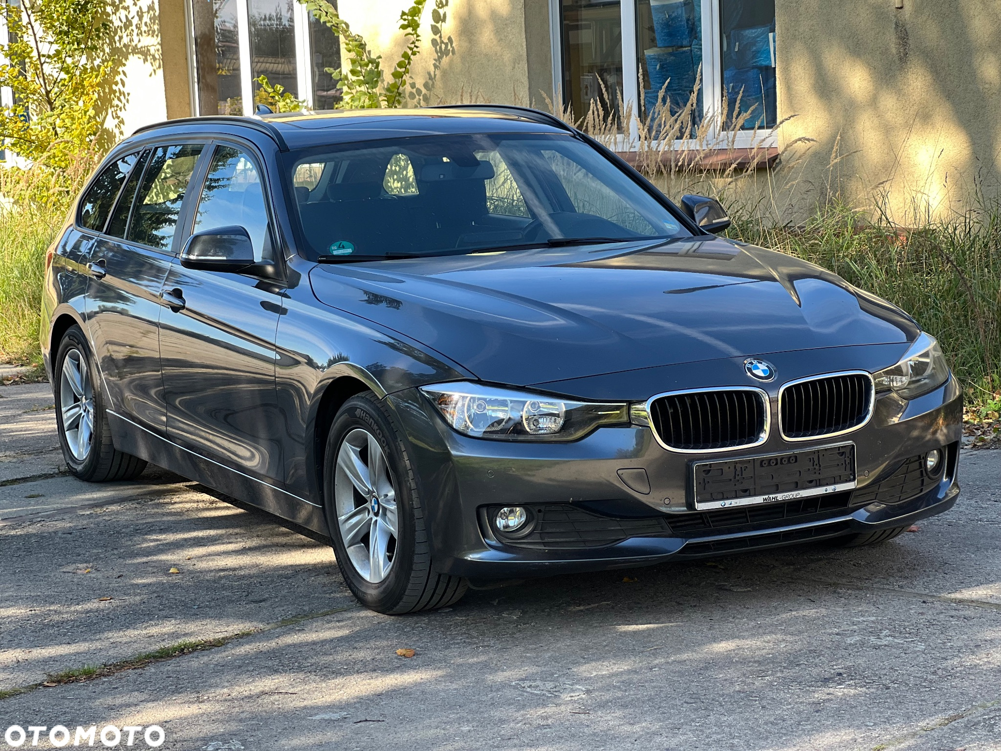 BMW Seria 3 318d DPF Touring Edition Exclusive - 2
