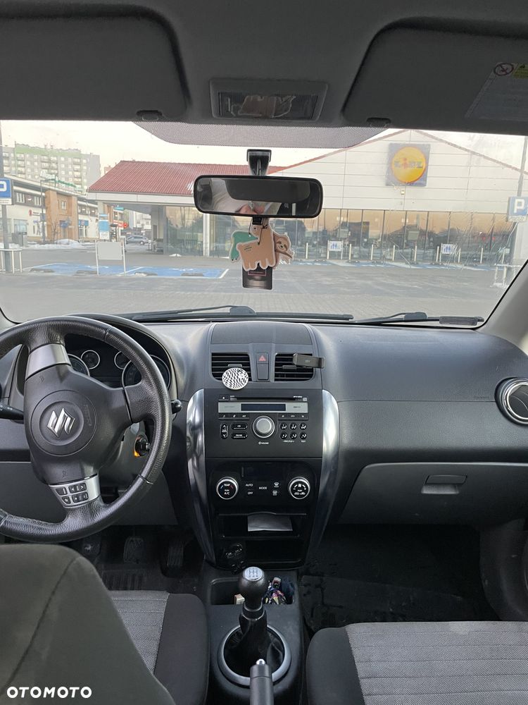 Suzuki SX4 - 19