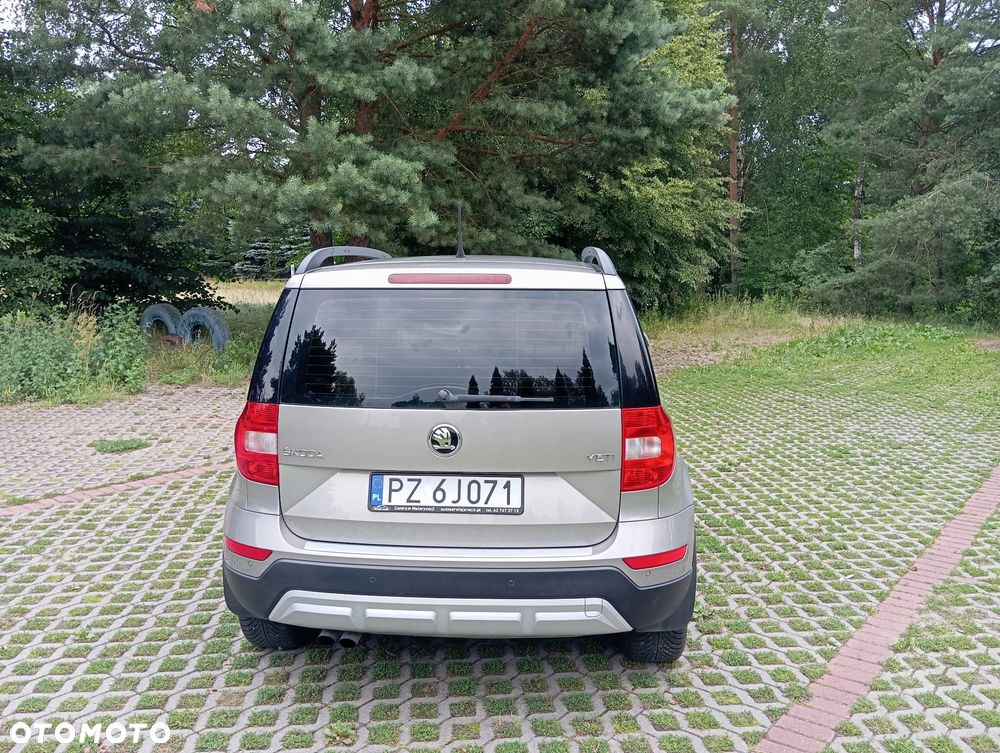 Skoda Yeti 1.4 TSI 4x2 Ambition Green tec - 4