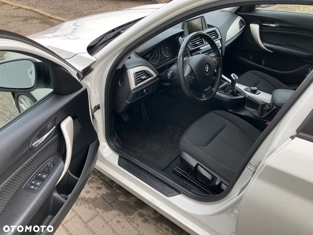 BMW Seria 1 118i Urban Line - 5