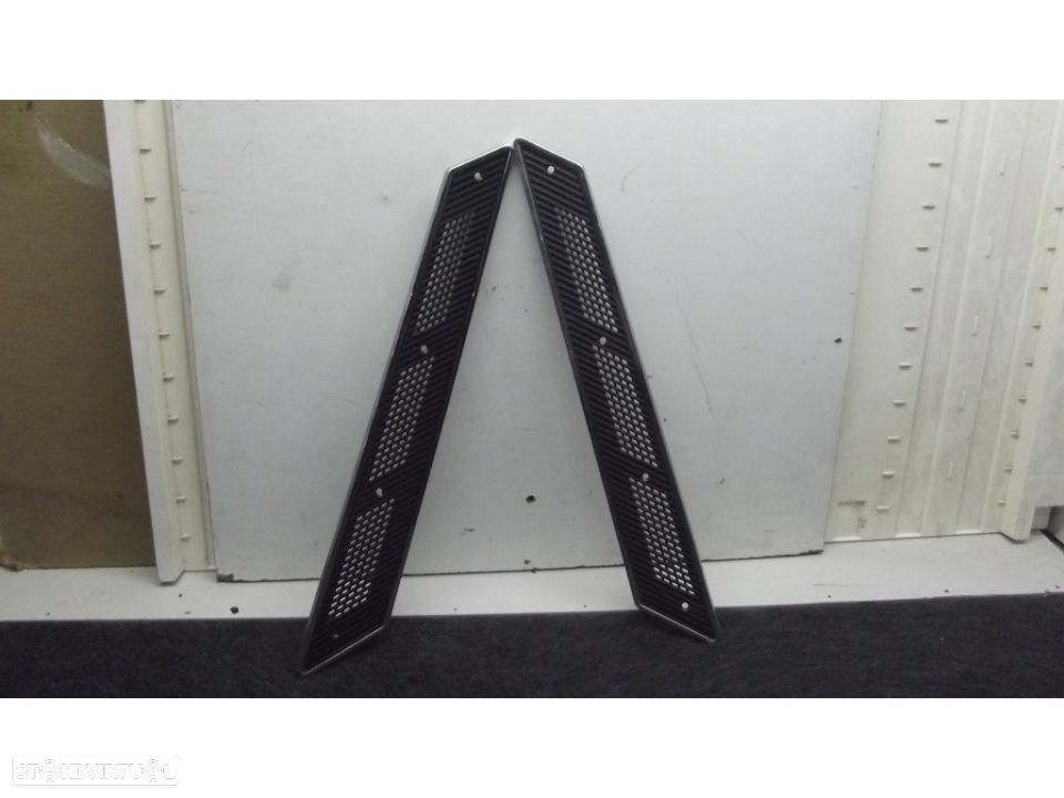 renault 12 grelhas dos pilares cromadas - 1