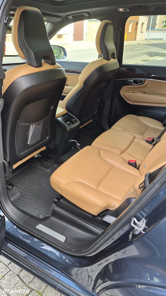 Volvo XC 90 - 11