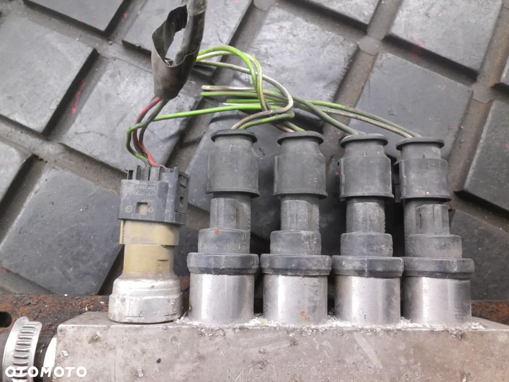 WTRYSK WTRYSKI listwa WTRYSKIWACZE LPG BRC POMARAŃCZOWY 4 szt - 3