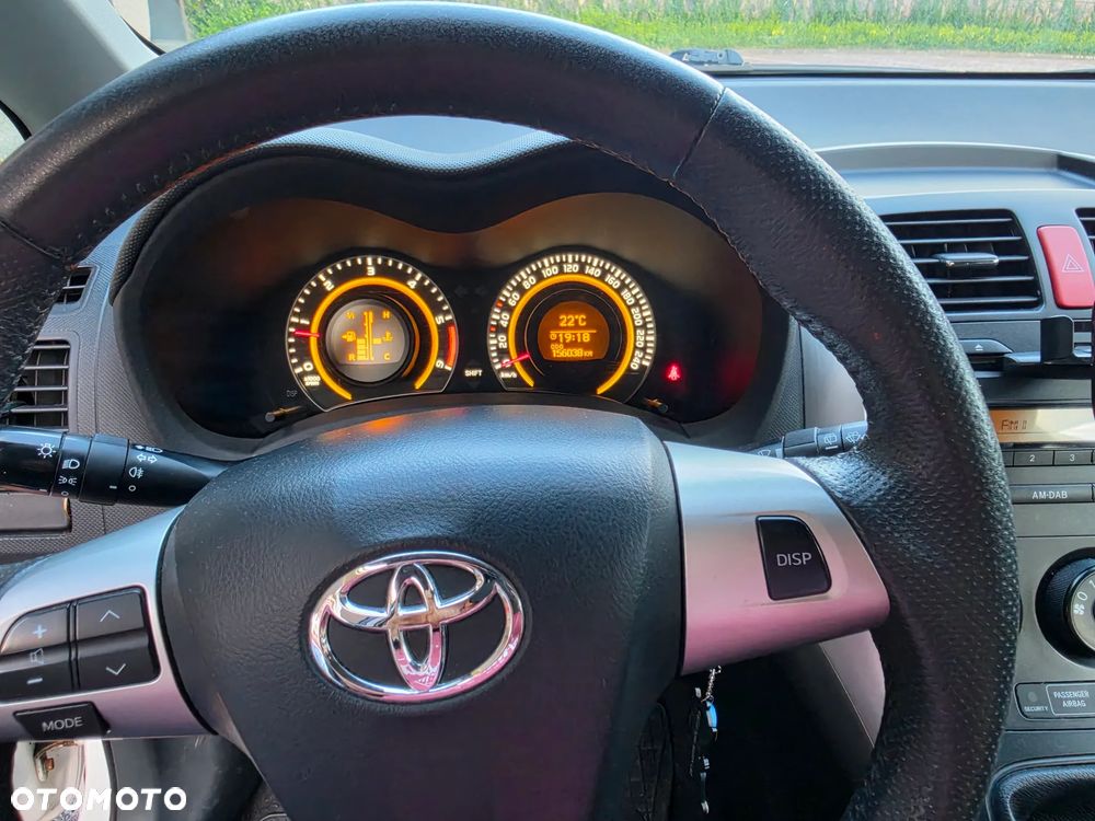 Toyota Auris 1.4 D-4D Life - 8