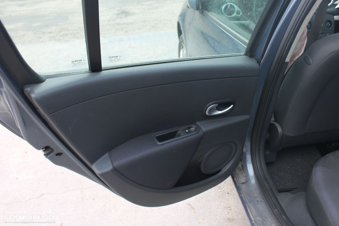 Renault Clio de 2006 - 7