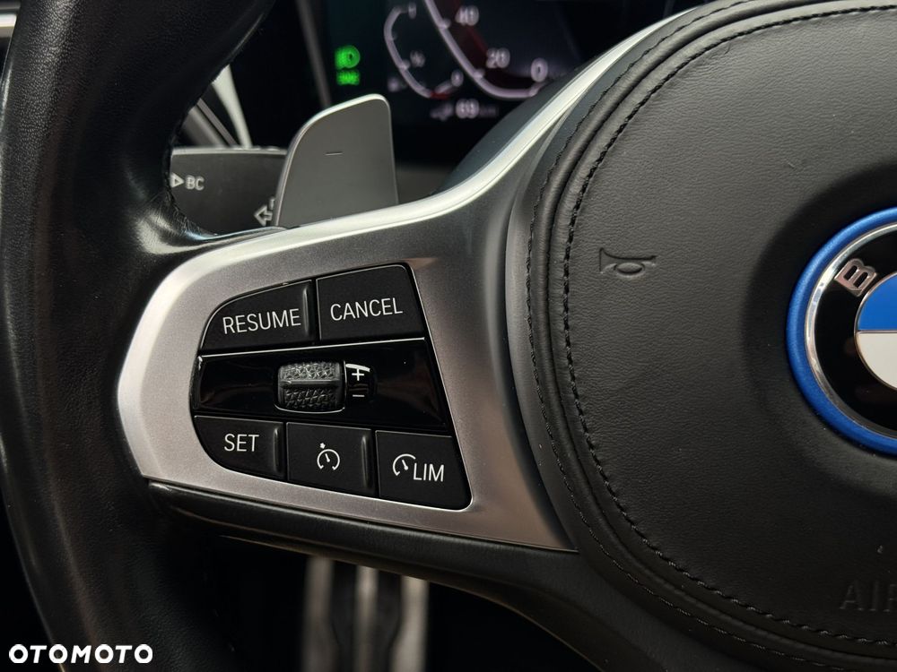 BMW Seria 3 - 24