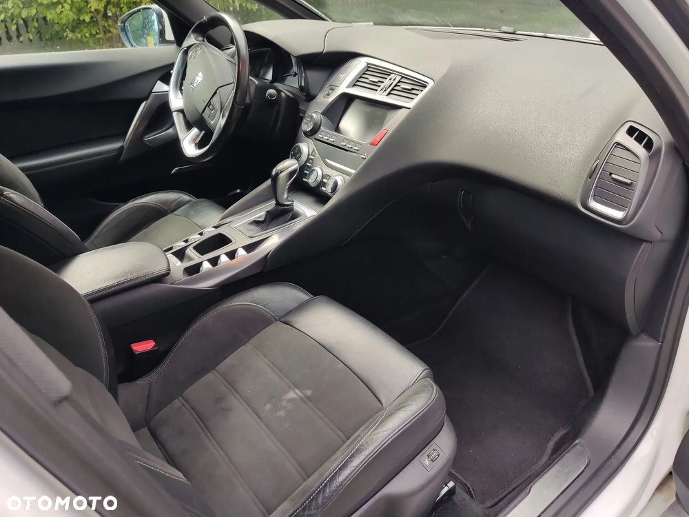 Citroën DS5 1.6 THP Chic S&S EAT6 - 31