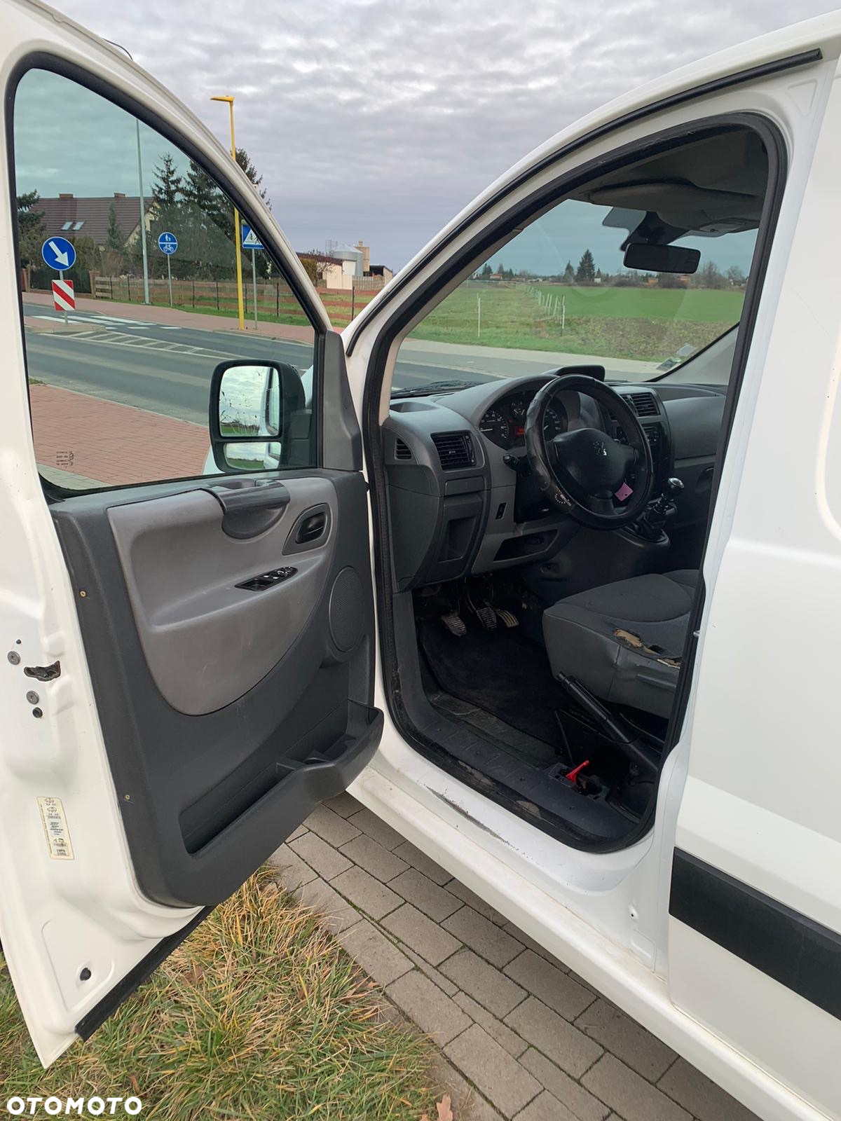 Peugeot Expert - 14