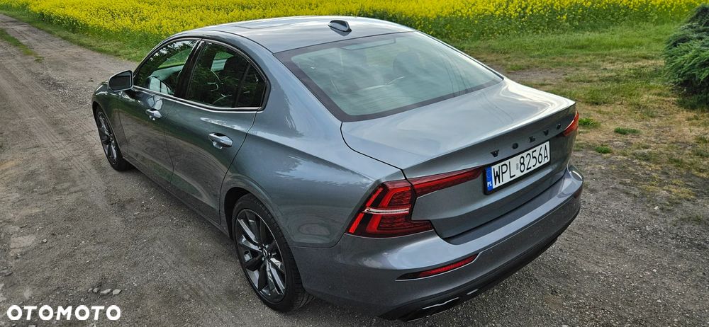 Volvo S60 T6 AWD Momentum Pro - 12