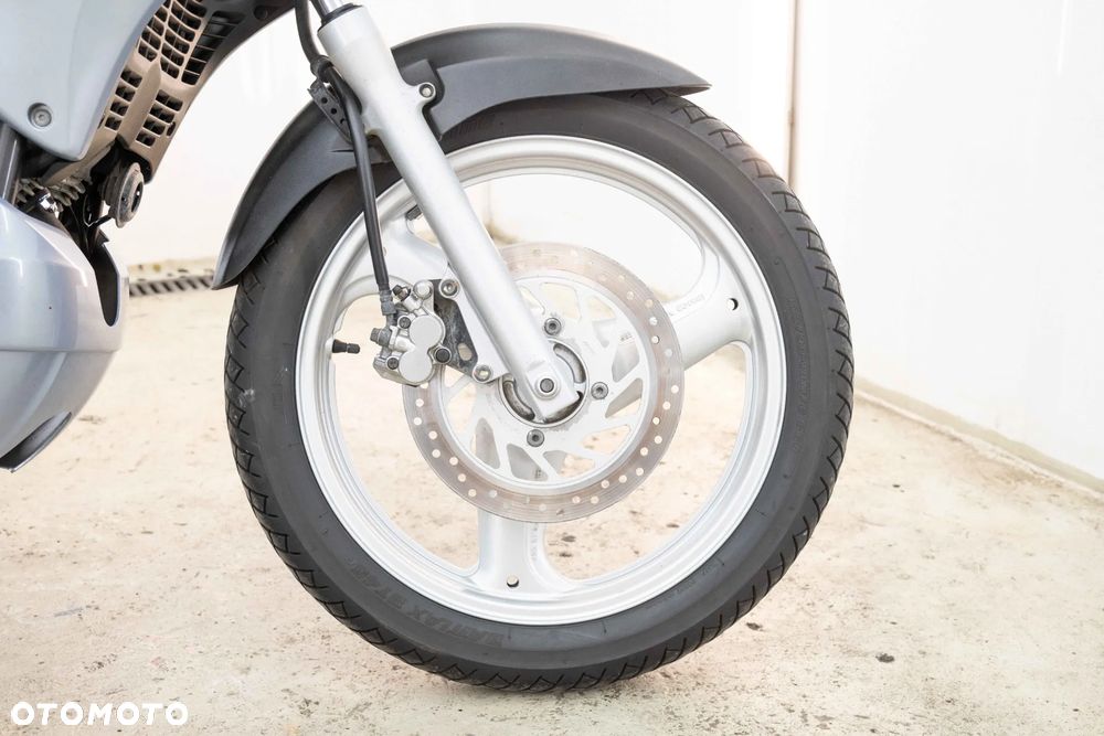 Honda Varadero - 34