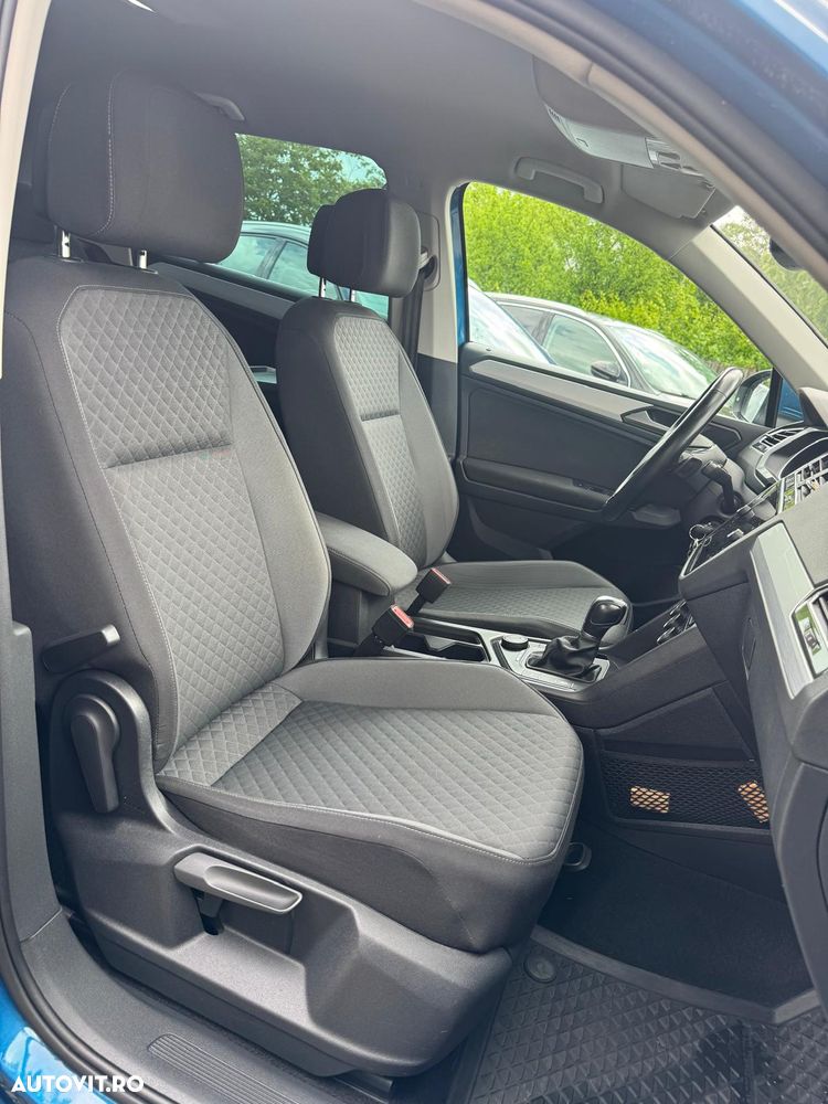 Volkswagen Tiguan 2.0 TDI 4Mot DSG Comfortline - 10