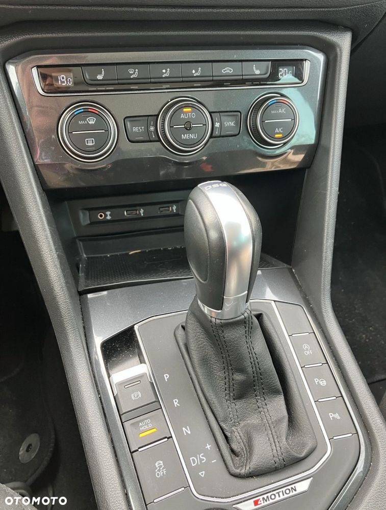 Volkswagen Tiguan - 7