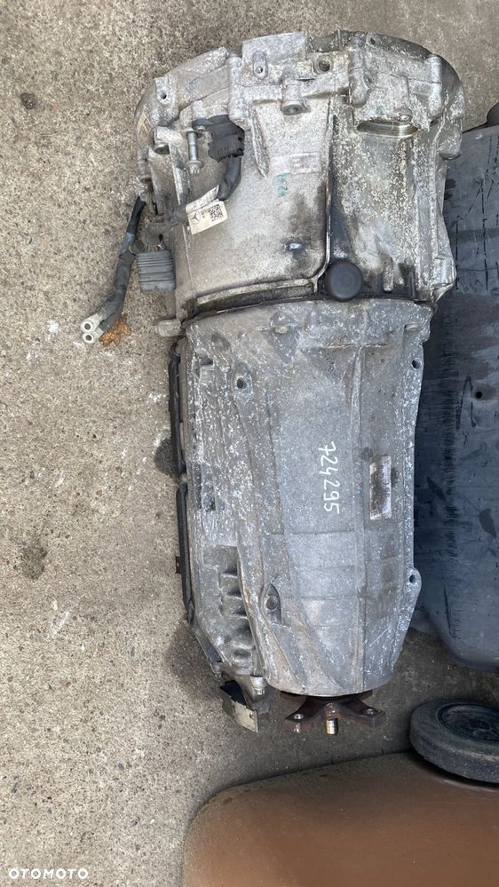 MERCEDES 205 hybryda kompletna skrzynia biegow 724295 - 1