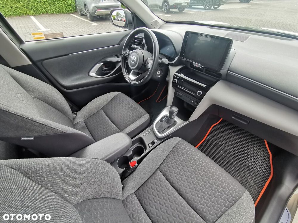 Toyota Yaris Cross Hybrid 1.5 Comfort - 15