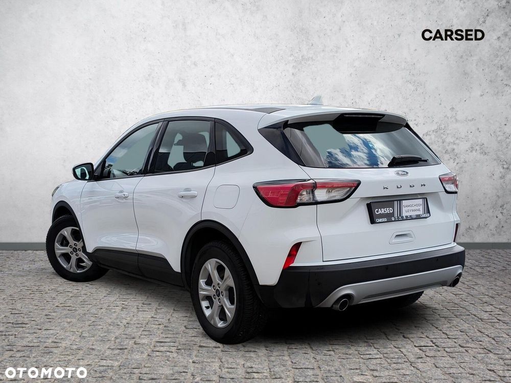 Ford Kuga - 4