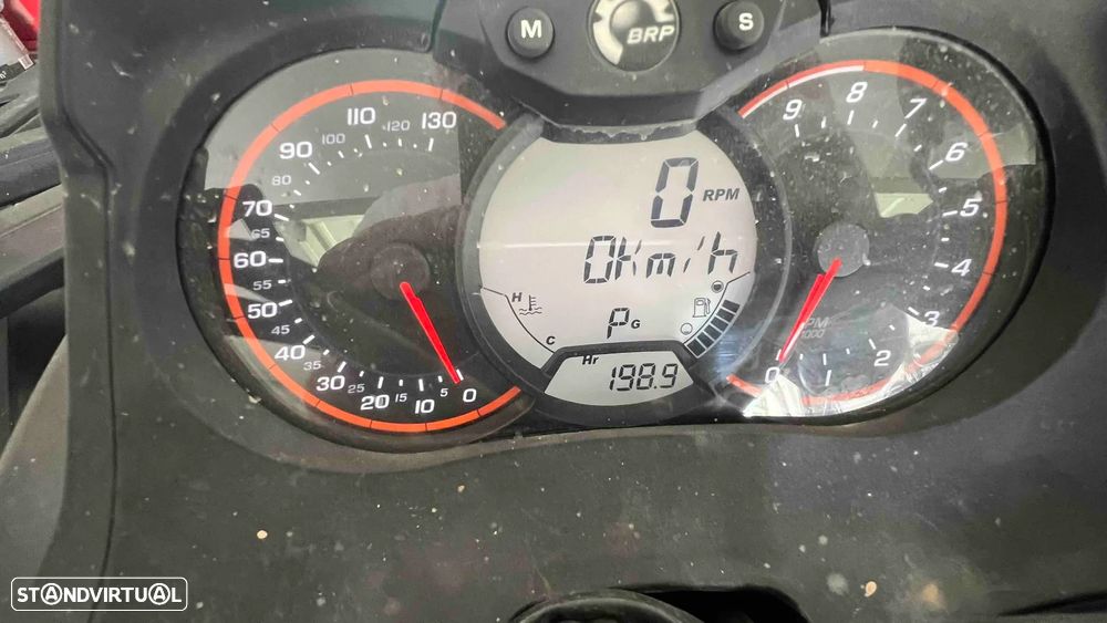 Can-Am Outlander 650 XT Max - 8