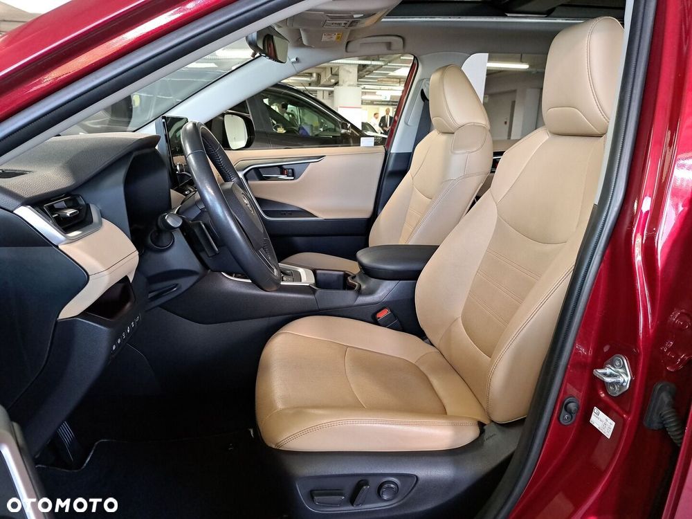 Toyota RAV4 - 12