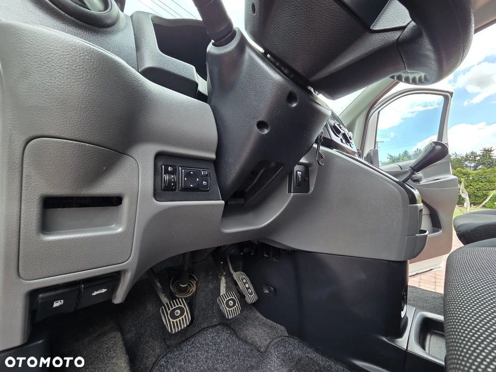 Nissan NV200 - 25