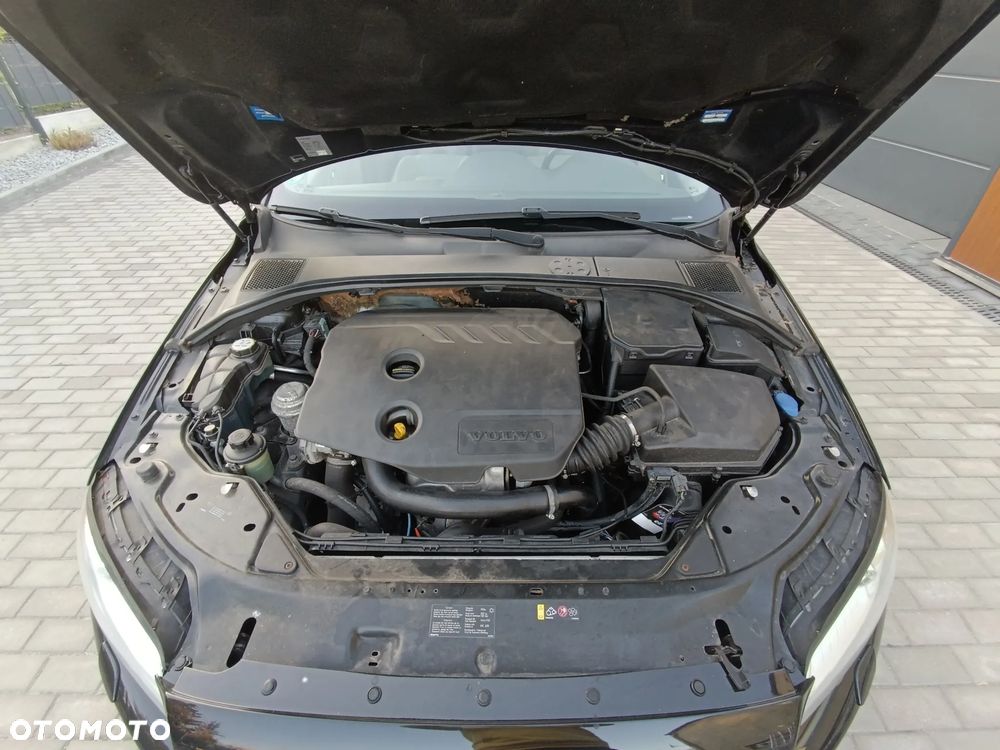 Volvo V70 D2 Edition Pro - 34