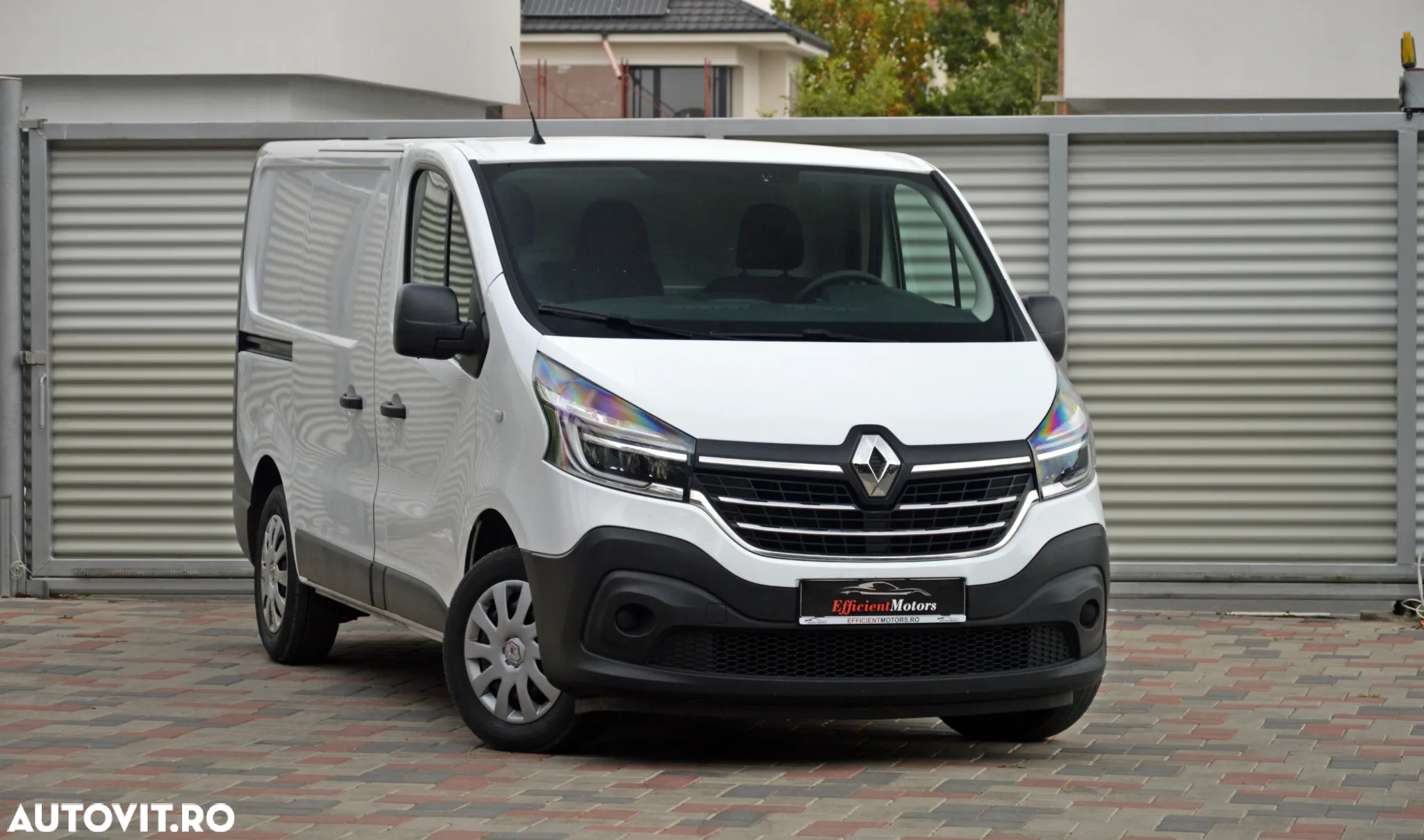 Renault Trafic - 2