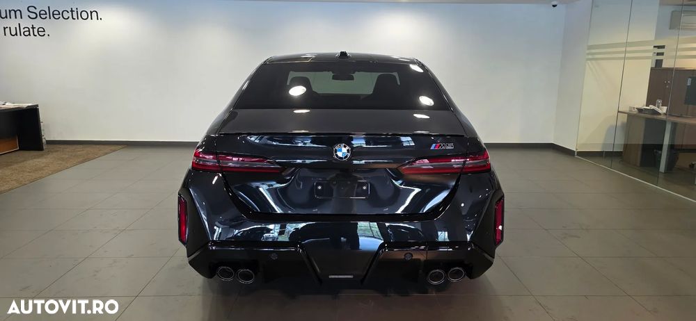 BMW M5 - 5